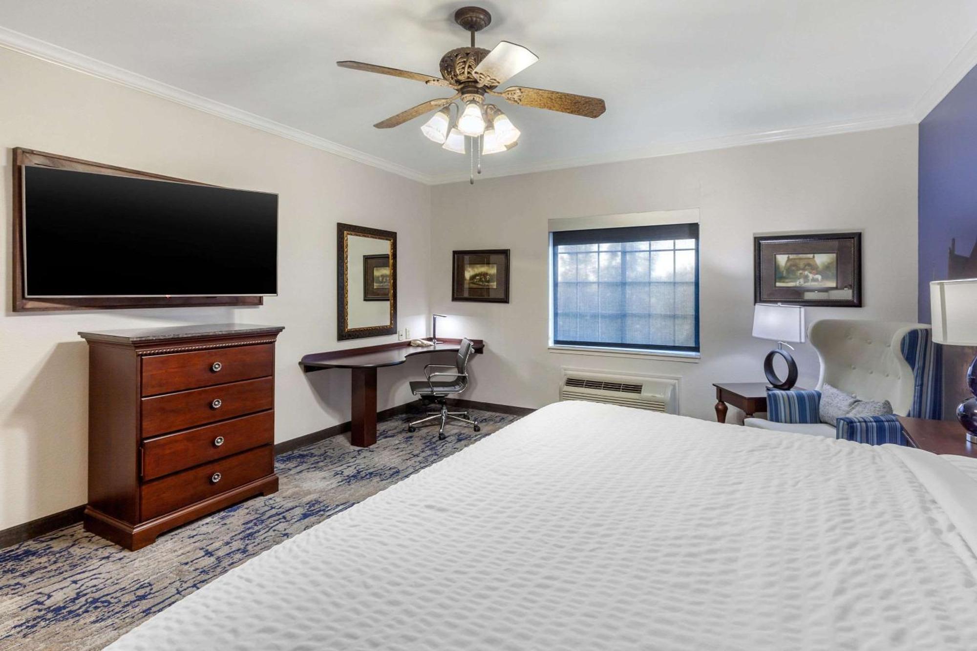 Clarion Pointe Sulphur Springs Buitenkant foto